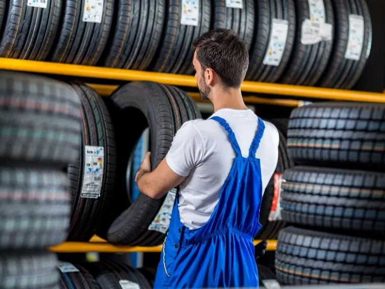 Turgutlu Oto Lastikçi